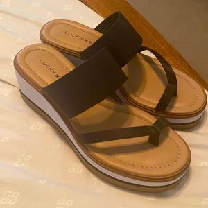 Lucky Brand platform sandals.